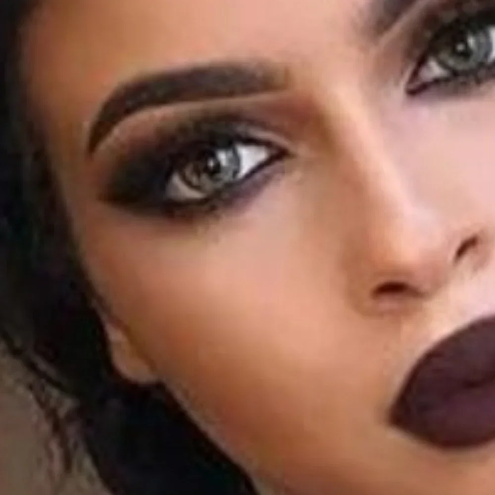 MAC CARBON eye shadow new Matte smoky sultry black